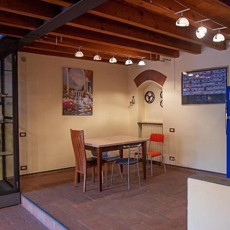 Casa Dolce Casa Alzaia Grande Apartment Милано Екстериор снимка